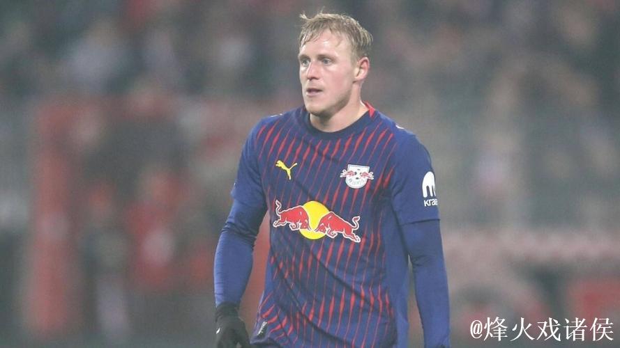 迪马济奥:尤文有意在明夏免签莱比锡中场施拉格 迪马济奥:尤文有意在明夏免签莱比锡中场施拉格