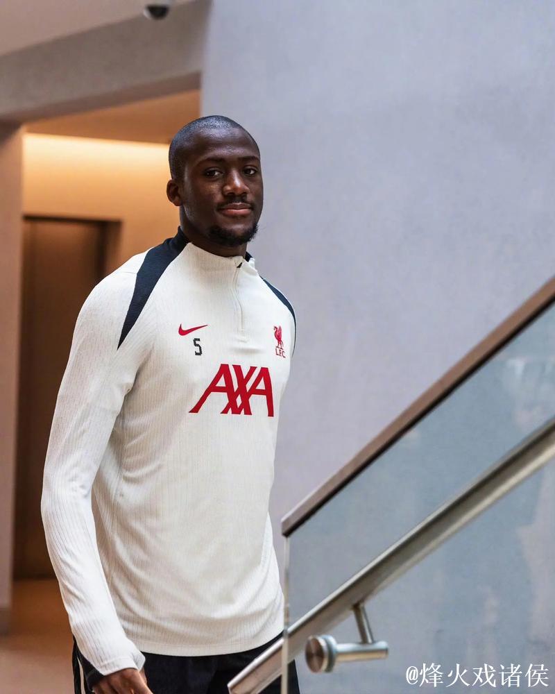 跟队：科纳特团队否认转会传闻，并表示理想情况下球员会续约